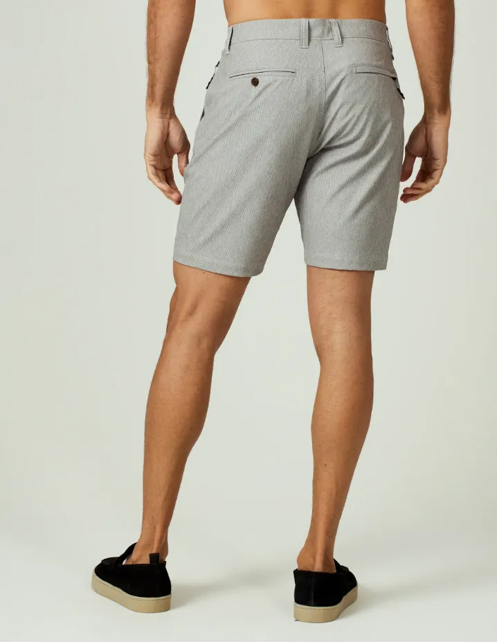 7 Diamonds Everest 8" Short