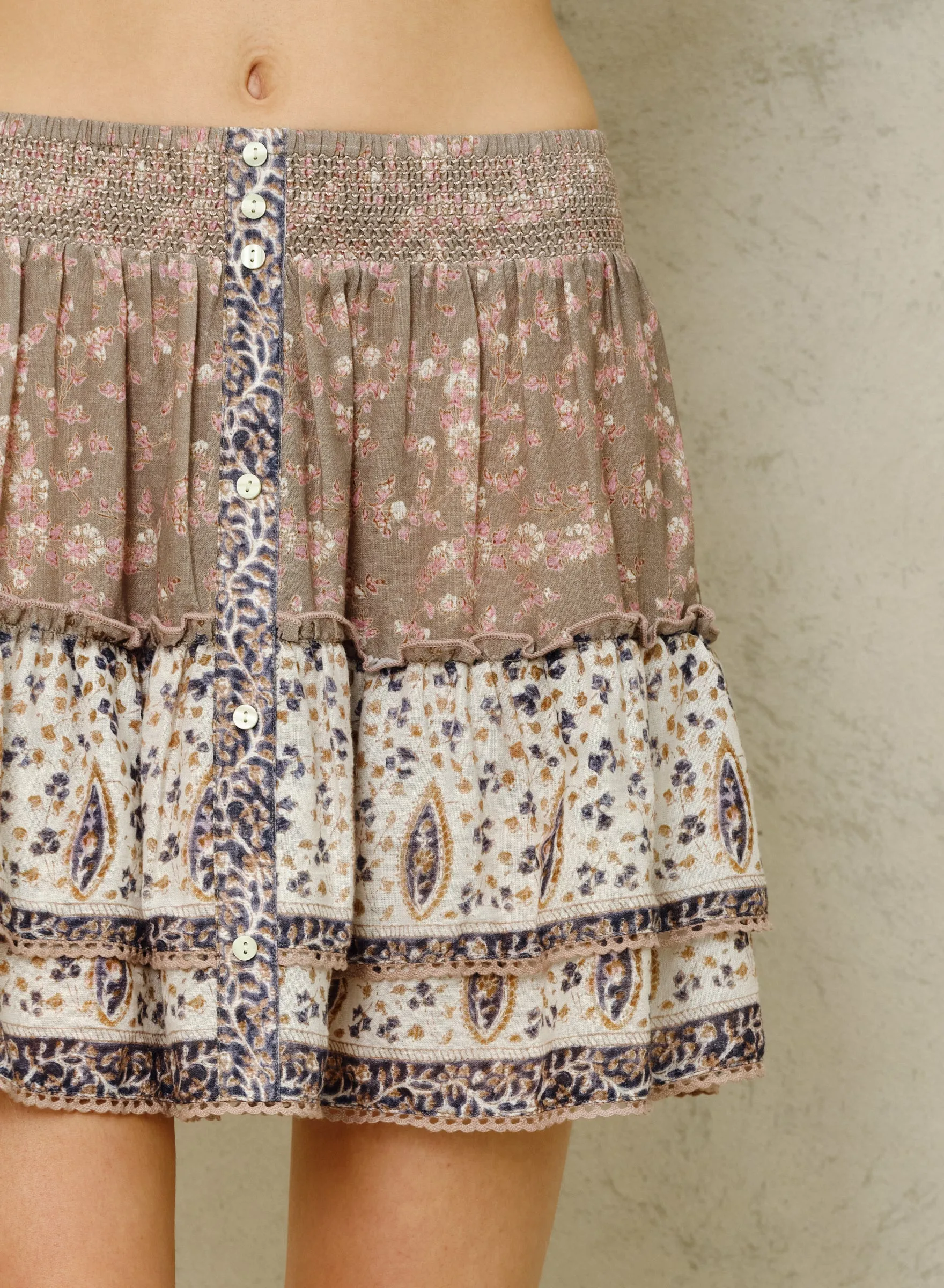 BANI PRINT MINI SKIRT IN MULTI