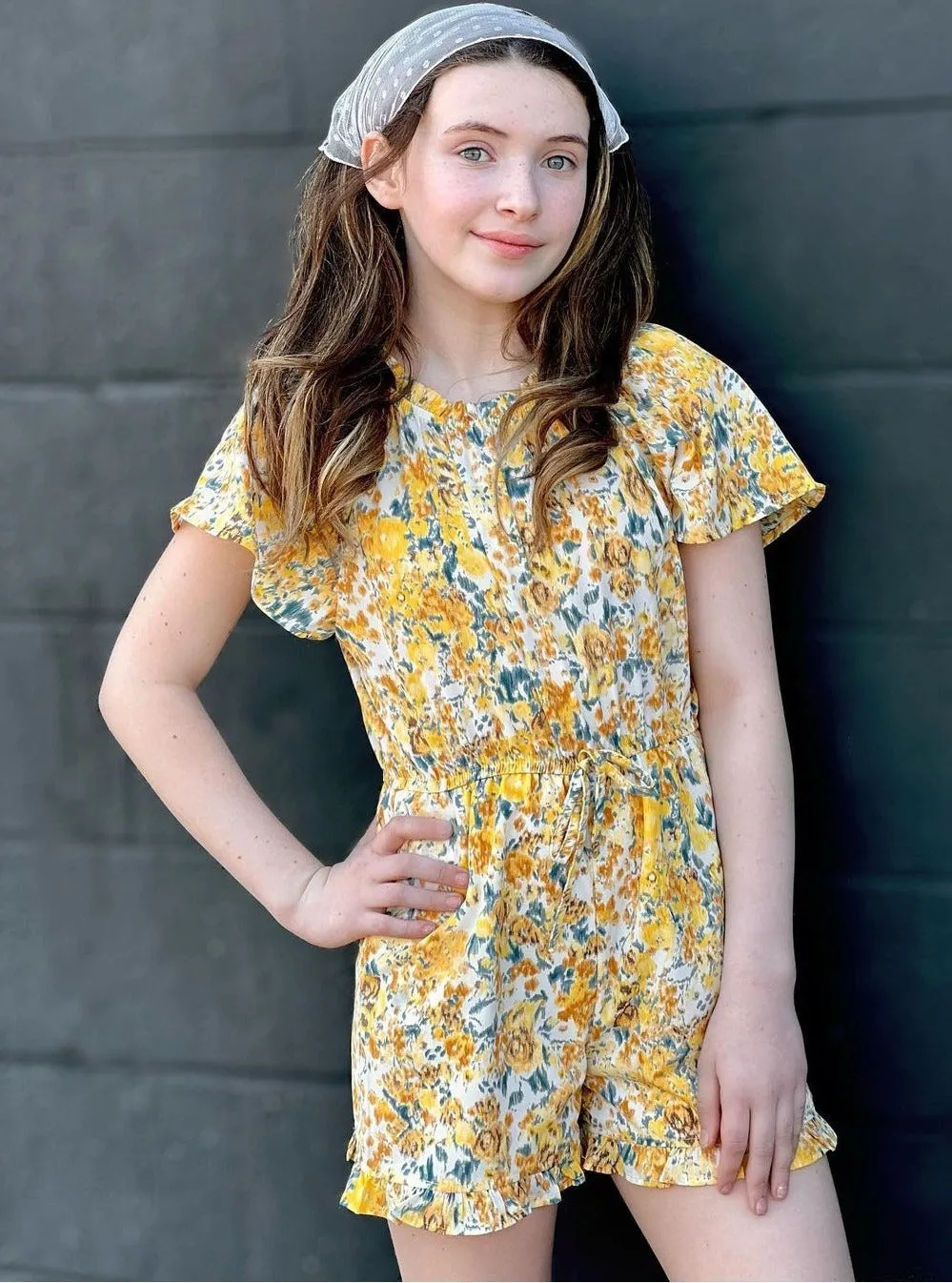 Hayden Los Angeles - Girls Floral Print Flutter Sleeve Ruffled Romper in Yellow