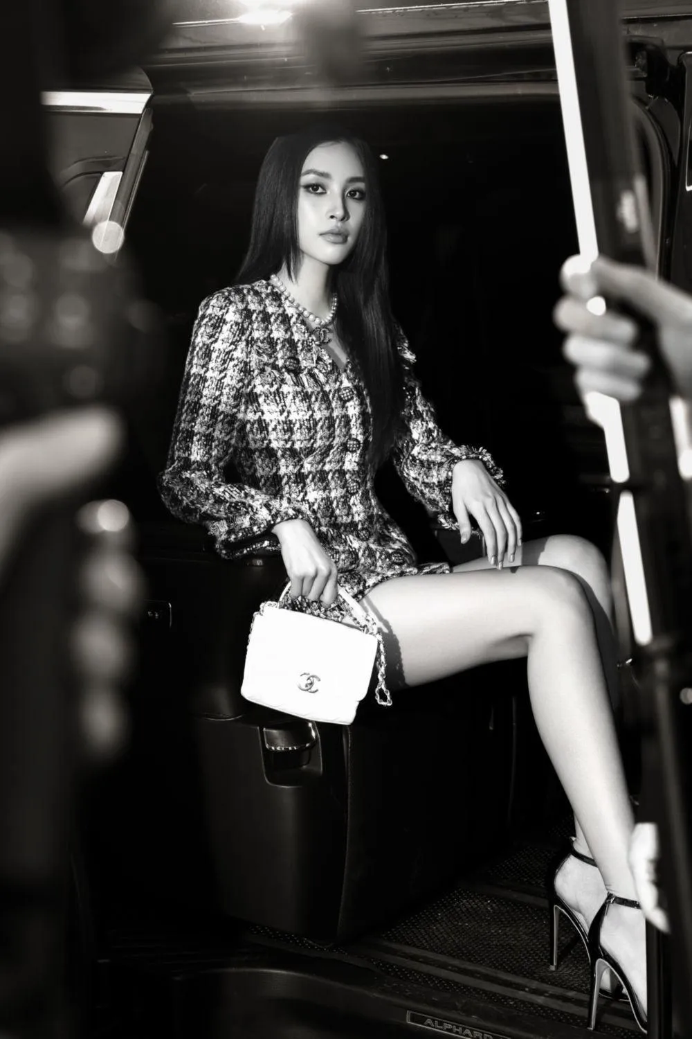 Lian Straight Basic Tweed Mini Shorts