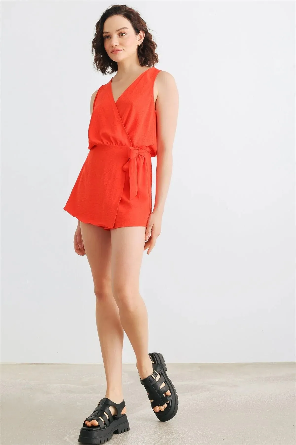 Red Sleeveless Wrap Neck Tie Romper /2-2-2