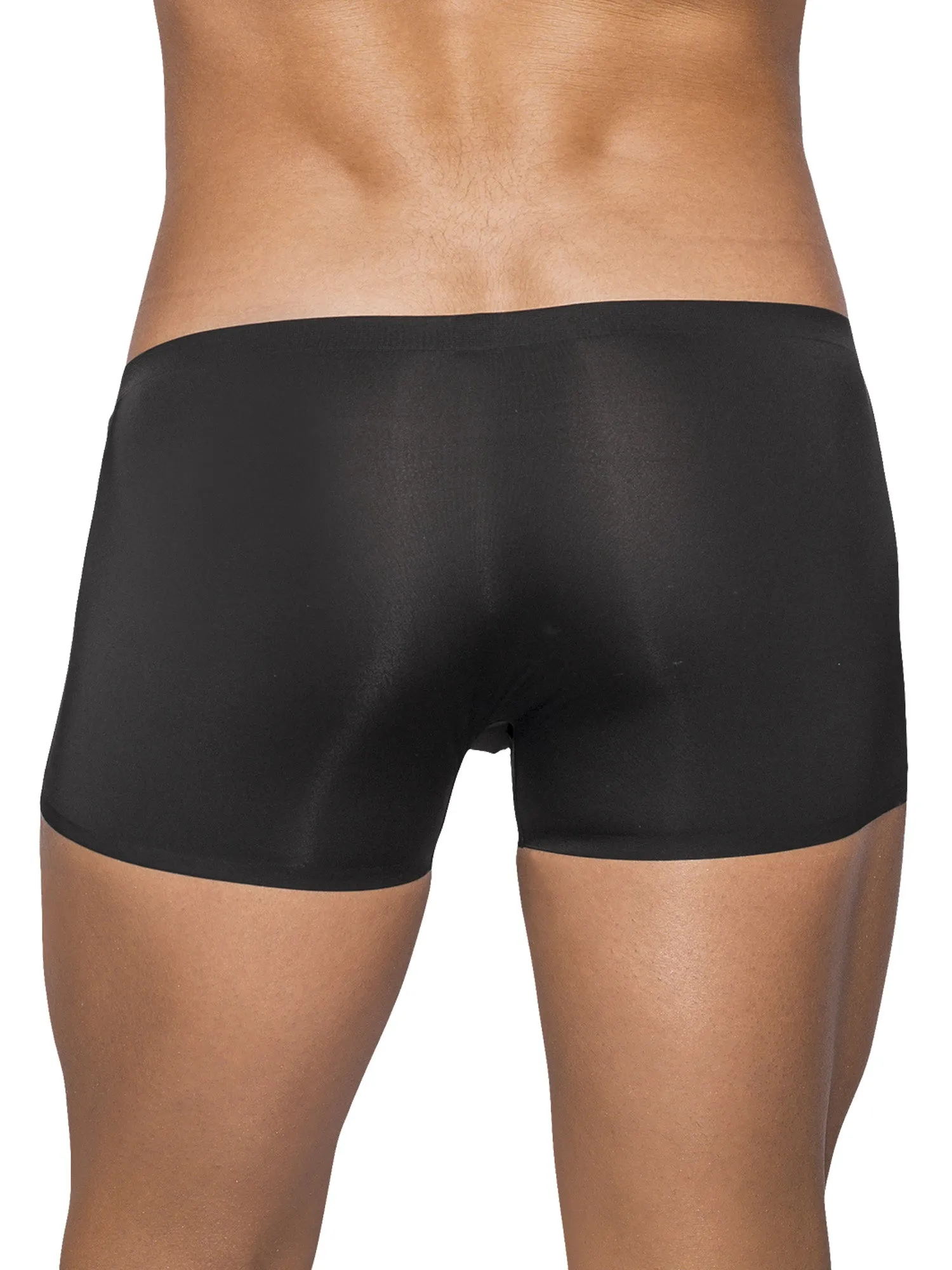 Sleek Short with Seamless Molded Pouch