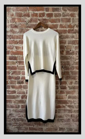 White and Black Contrast Knit Skirt